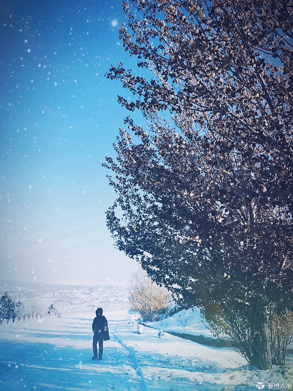 徒步走在“零下35度”的冰天雪地｜啥感觉？_新浪众测