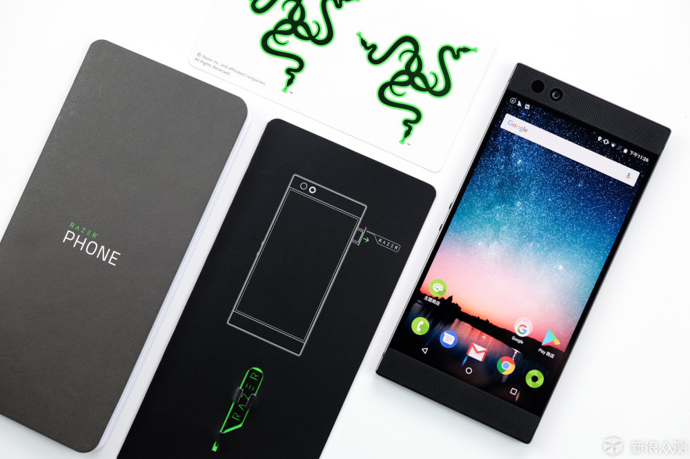 等来了灯厂的无灯信仰：Razer Phone 雷蛇手机_新浪众测