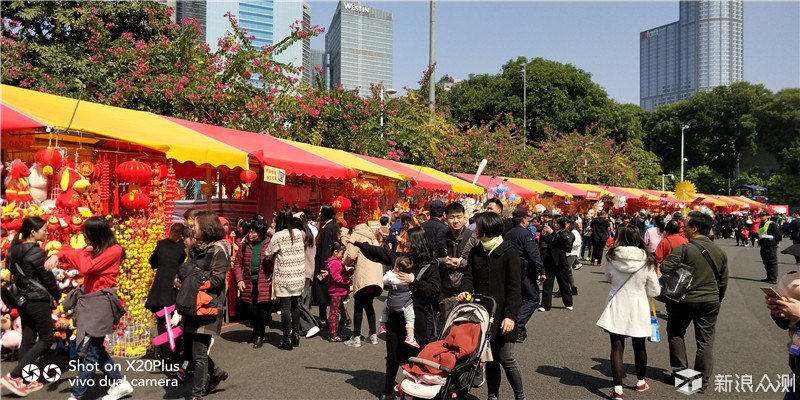 用手机的镜头带你抢先看2018广州天河花市_新浪众测