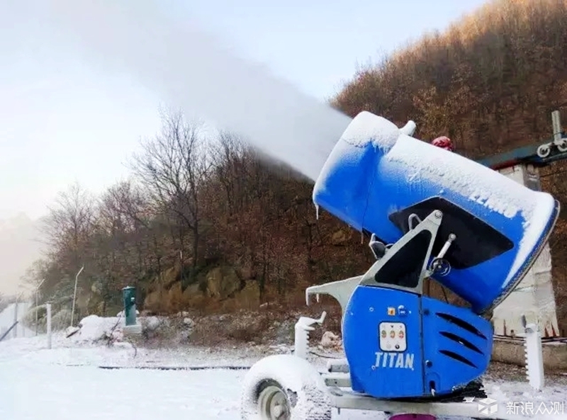 抓着冬的尾巴，一场约定了一年的滑雪之旅_新浪众测