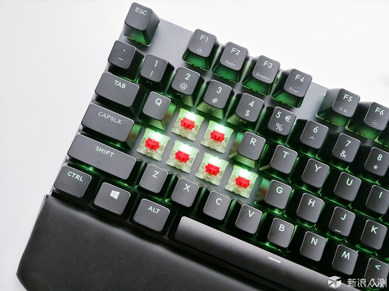 手感有毒的红轴键盘，酷冷至尊 MK750_新浪众测