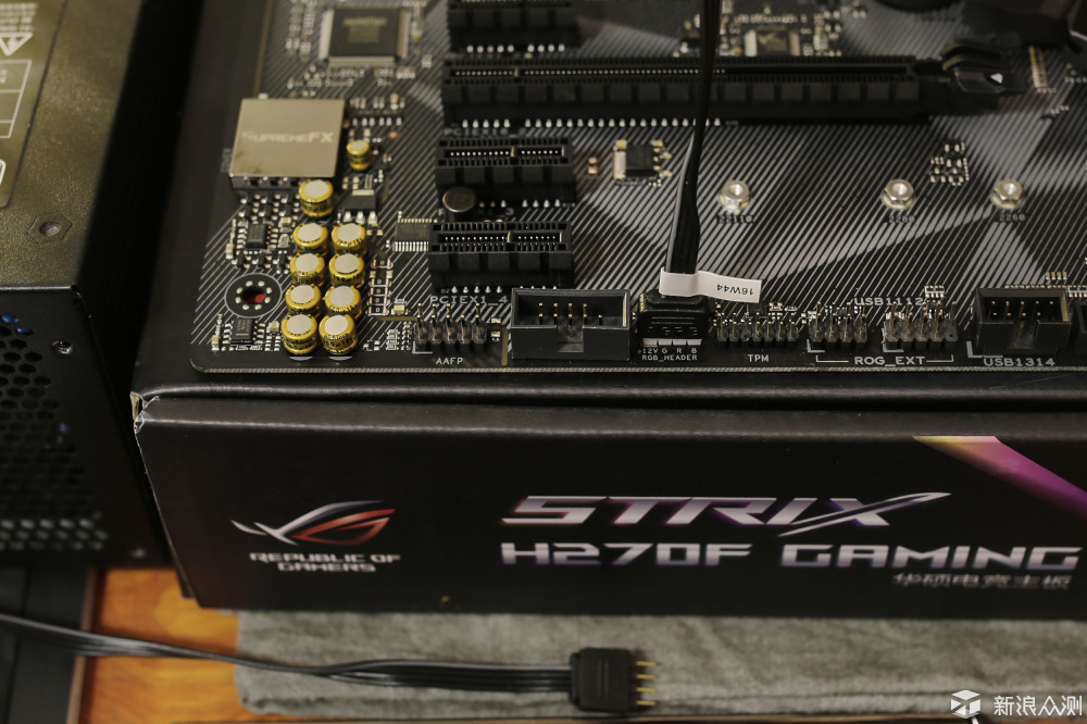 “吃鸡”主机主板升级--华硕ROG Strix Z270H_新浪众测