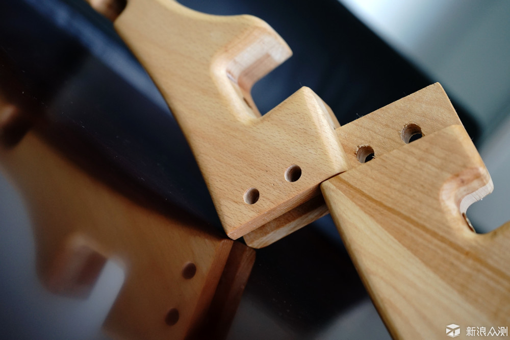 工匠传承，自己动手体验纯木沙发的拼装过程_新浪众测