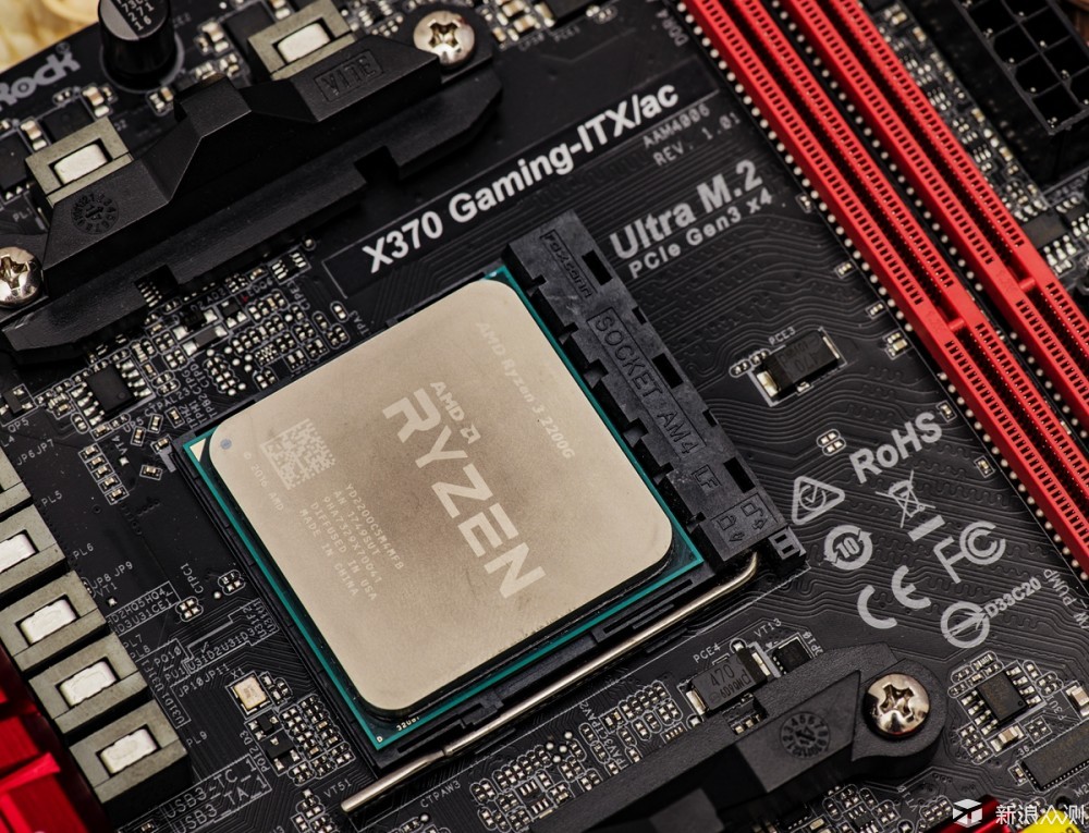 给女神的好礼，用Ryzen R3 2200G装一台萌主机_新浪众测