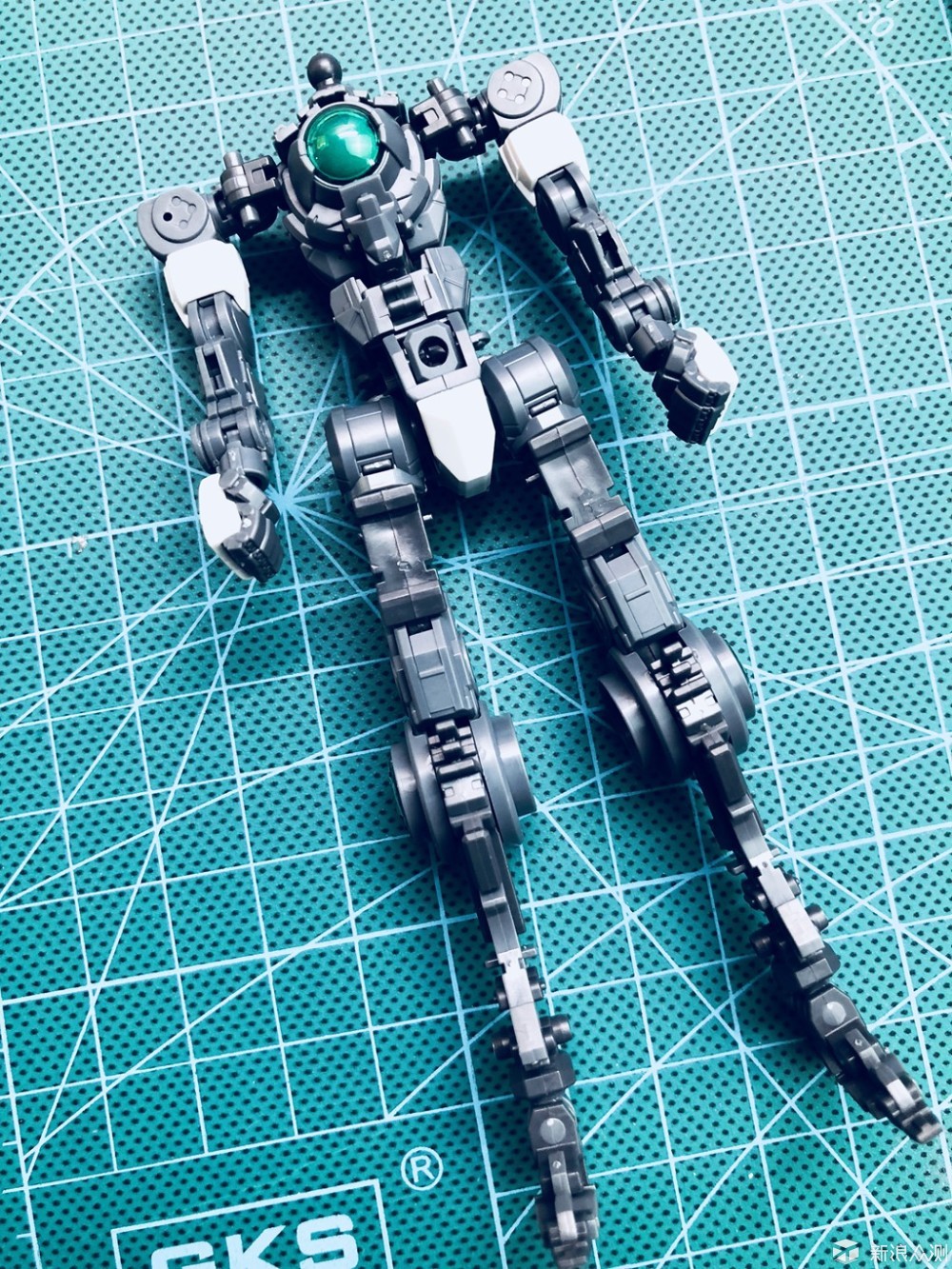 高达 BANDAI RG 00Q 拼装体验_新浪众测