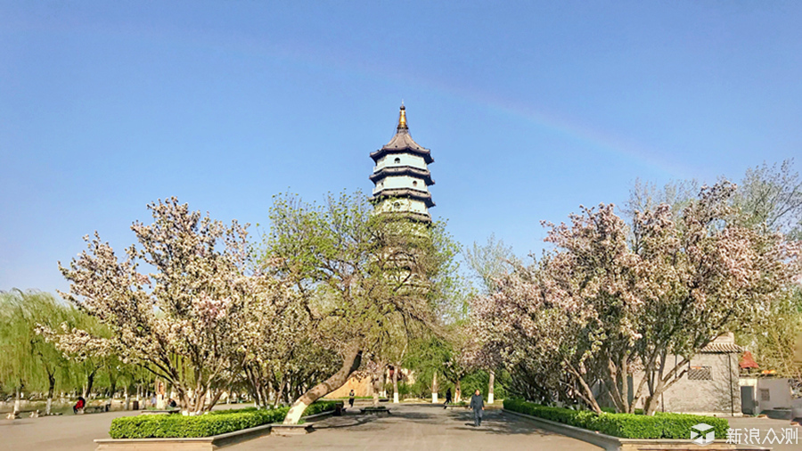 原地不动，你能拍几张照片？一招提升手机摄影_新浪众测