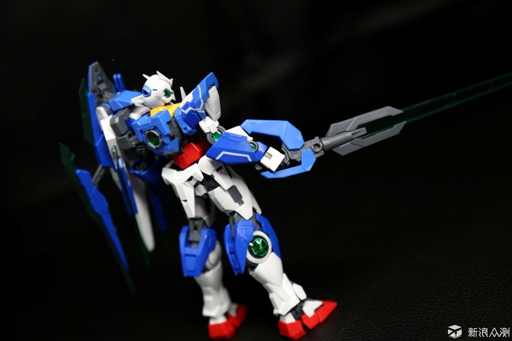 高达 BANDAI RG 00Q 拼装体验_新浪众测