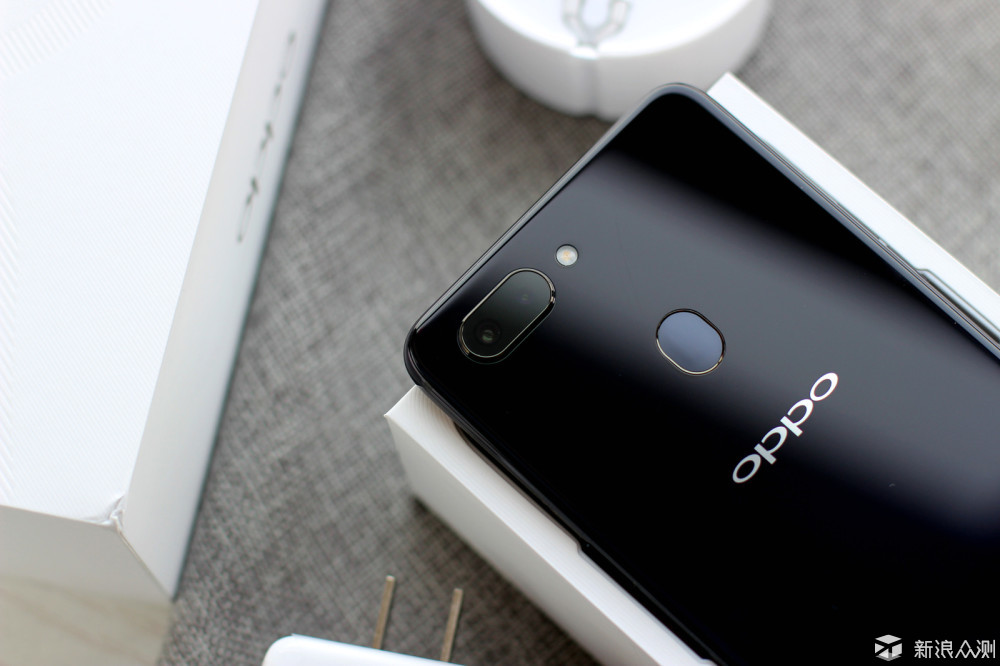 都说OPPO vivo是一家，来个最新机型横行对比_新浪众测