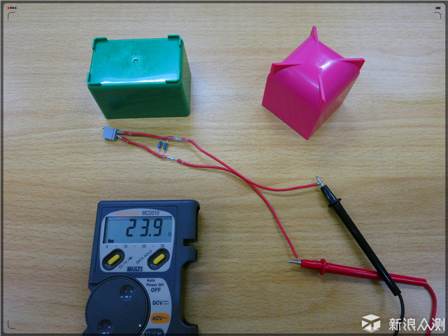 DIY小米LED随身灯控制盒，独立开关+亮度调节_新浪众测