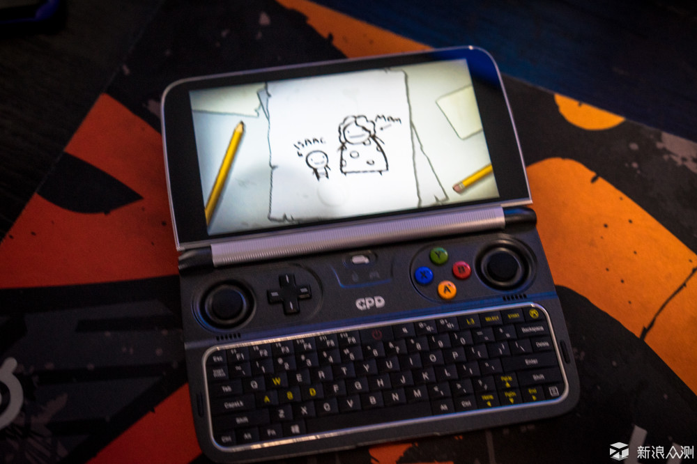 全能掌上游戏平台，GPD WIN2 开箱评测_新浪众测