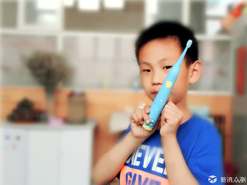 让孩子爱上刷牙更简单，KKC儿童电动牙刷体验_新浪众测