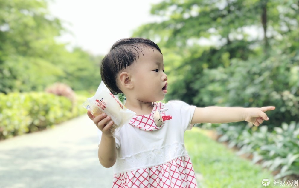 爱跟风的下载修图软件的妹子~_新浪众测