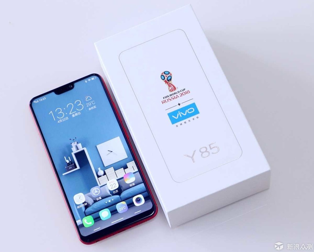 错位竞争，刘海全面屏千元机-vivo Y85评测_新浪众测