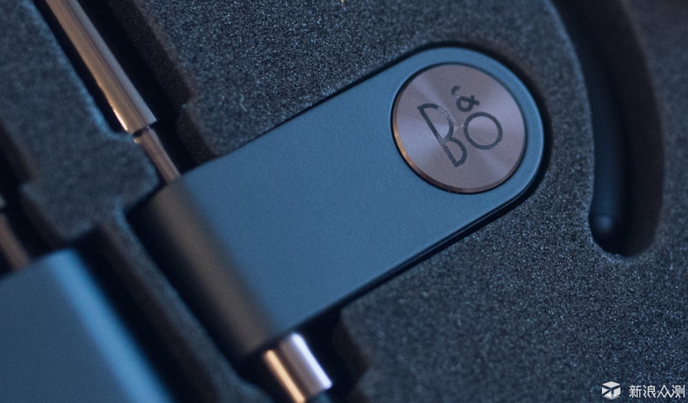 越过十年时光的升级，B&O Earset蓝牙耳机简评_新浪众测