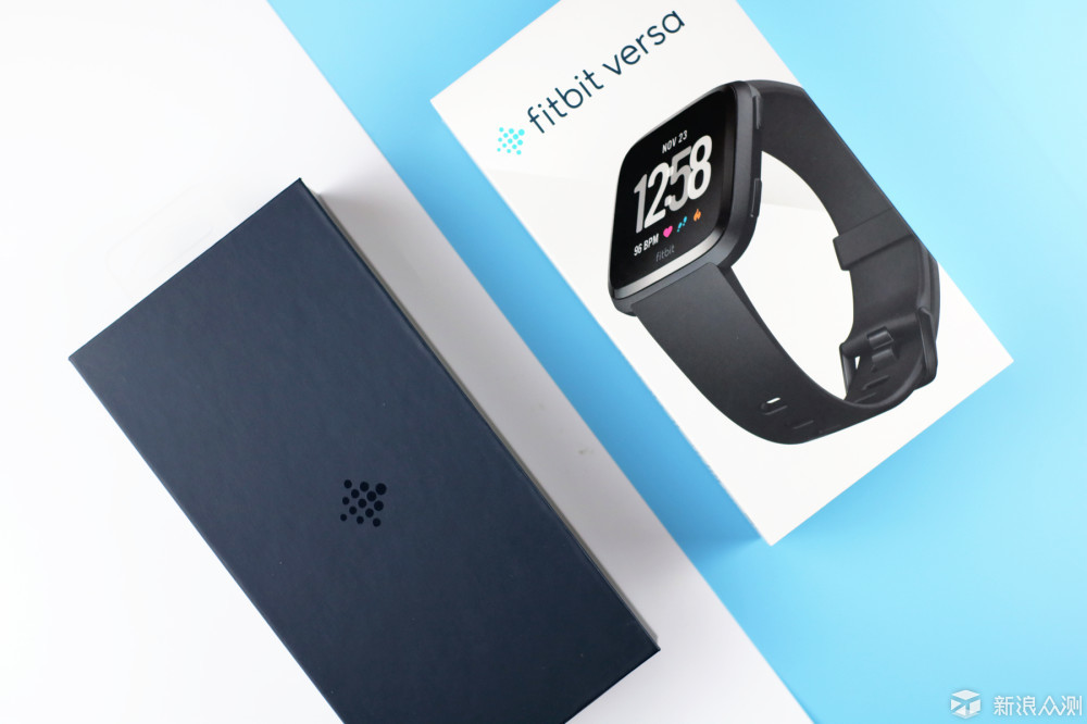 续航出色，真正适合全天候佩戴的Fitbit Versa_新浪众测