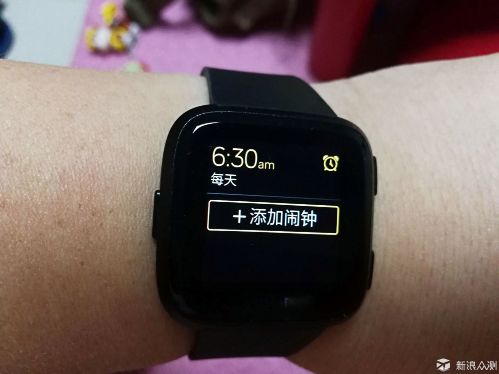 随身私教带我飞，美好生活从Fitbit Versa开始_新浪众测