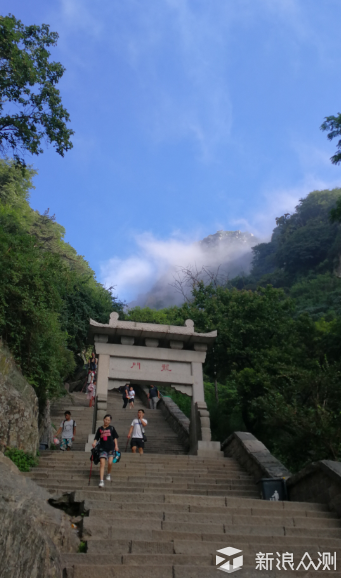 夜爬泰山 日出随缘_新浪众测