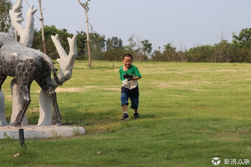 小白的手持稳定器初体验，来自魔爪Mini-MI_新浪众测