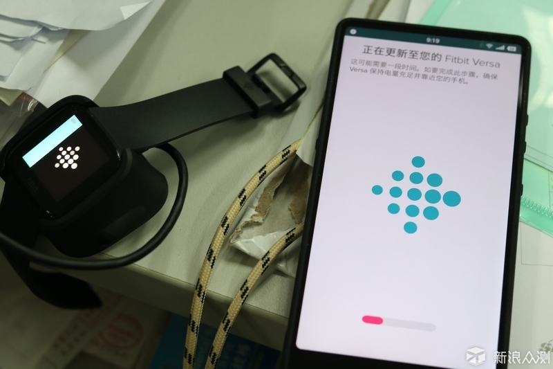 Fitbit Versa智能手表_新浪众测