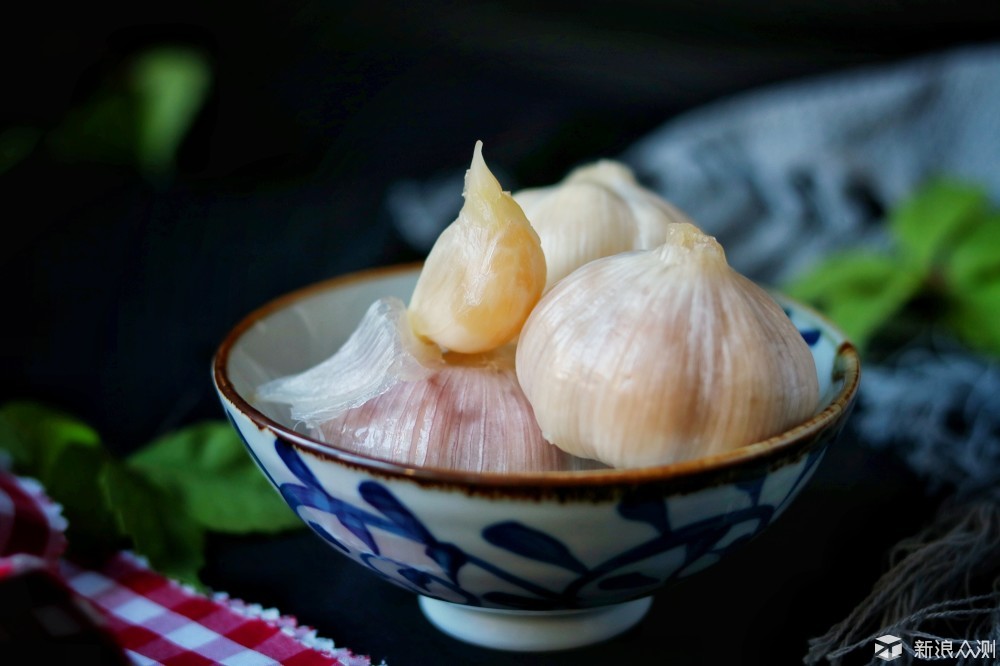 这样腌糖蒜，酸甜够味，脆嫩爽口，特好吃_新浪众测