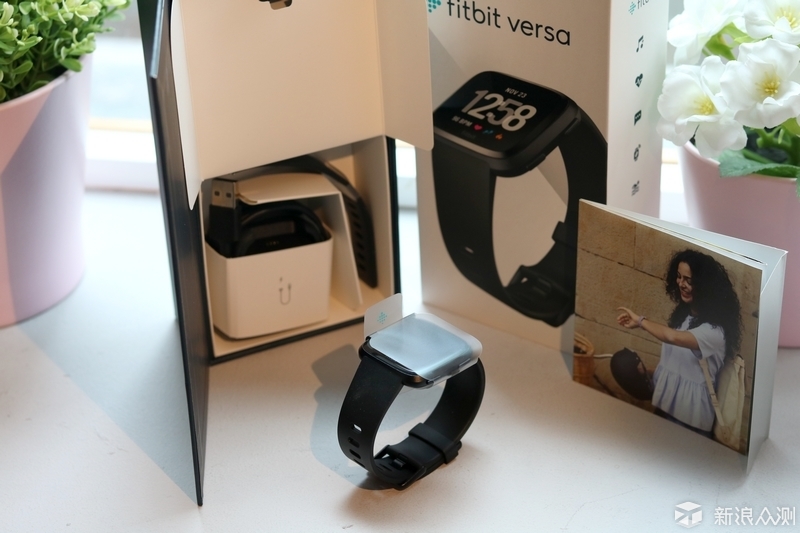 Fitbit Versa智能手表_新浪众测