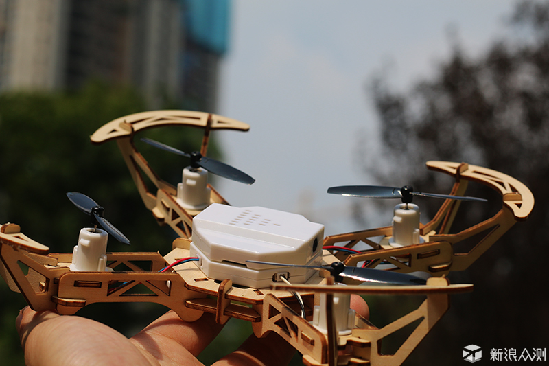 自己的飞机自己造——源木工坊拼装无人机体验_新浪众测
