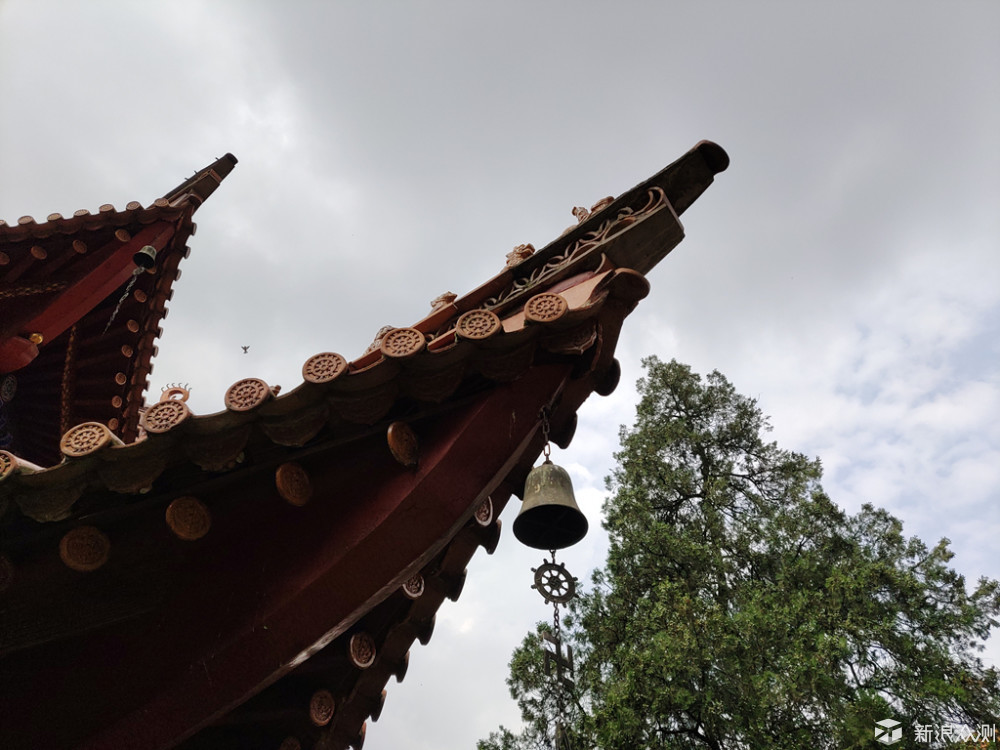 【手机摄影】昆明闹市中让你身心清静的圆通寺  _新浪众测