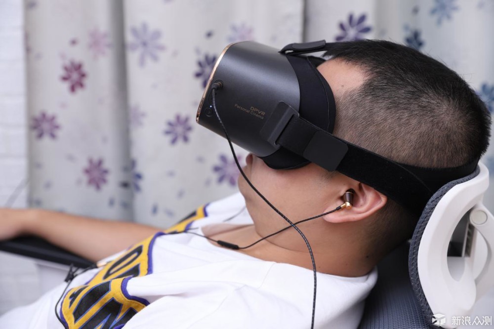 大朋VR一体机搞事情，无游戏功能还是一体机？_新浪众测