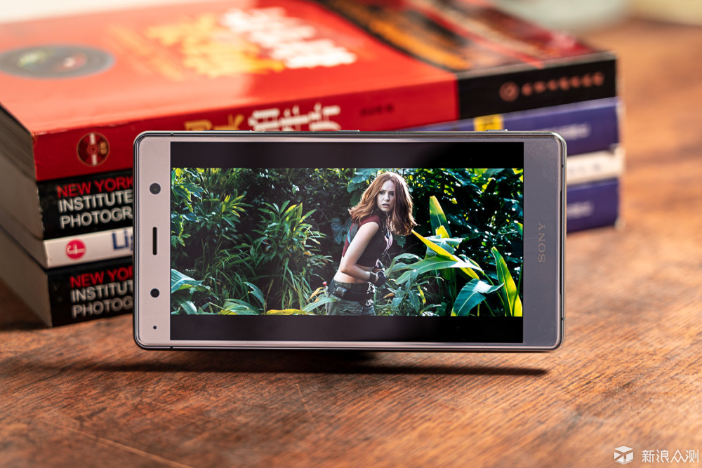 Sony Xperia XZ2 Premium 解锁手机摄影新姿势_新浪众测