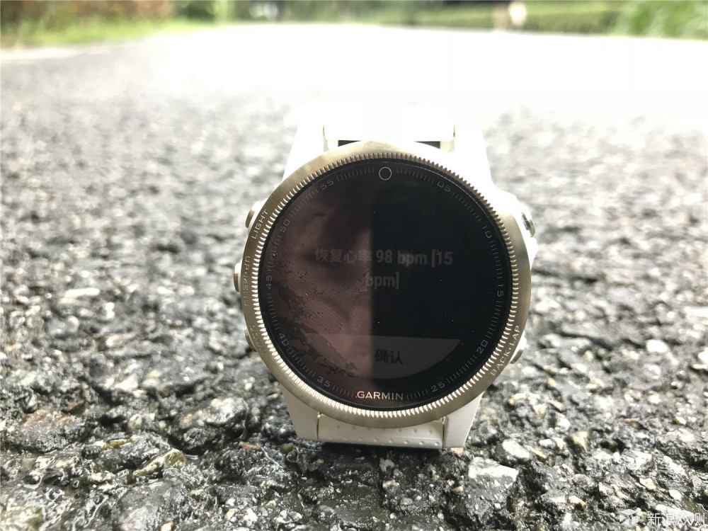 简约而不简单：Garmin fenix 5S 手表测评_新浪众测