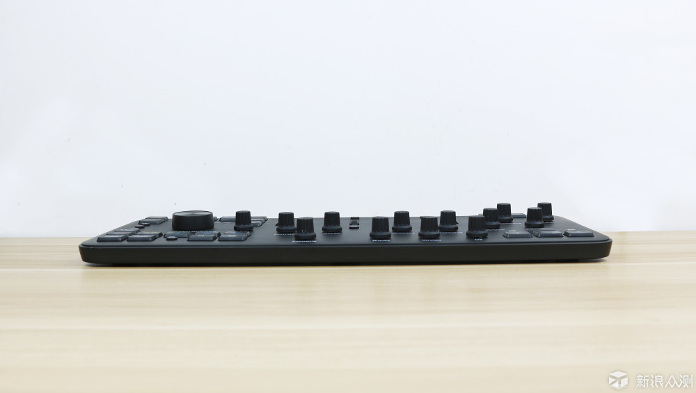 新手入门如何玩好Loupedeck+调色键盘？_新浪众测