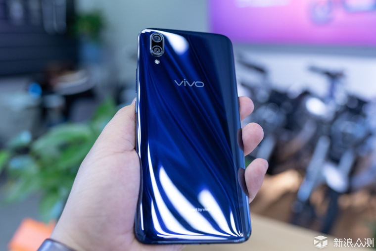 VIVO X23 颜值之旅_新浪众测