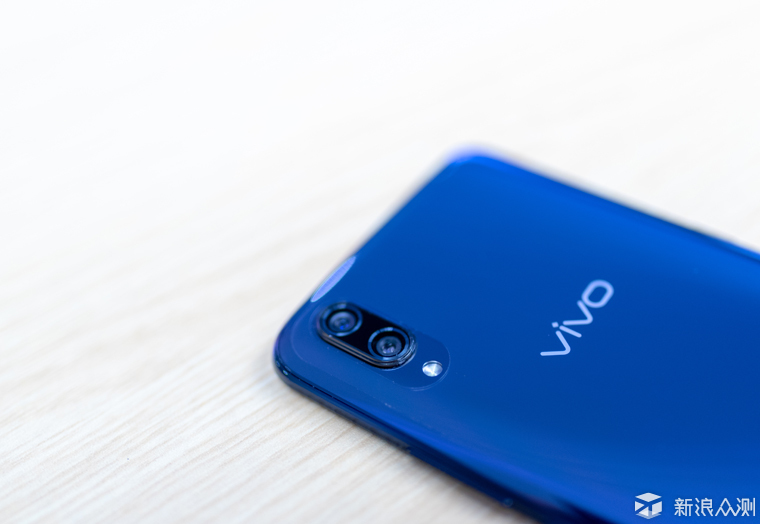 VIVO X23 颜值之旅_新浪众测