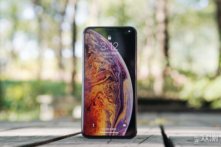 万元，值不值得买，iPhone XS Max实测_新浪众测