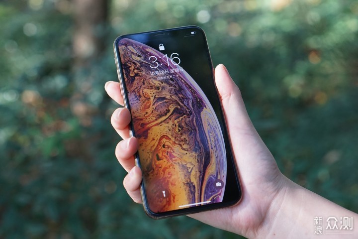 万元，值不值得买，iPhone XS Max实测_新浪众测