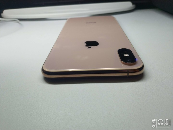 iPhoneXS Max到底能不能评为2018年“真香机”_新浪众测