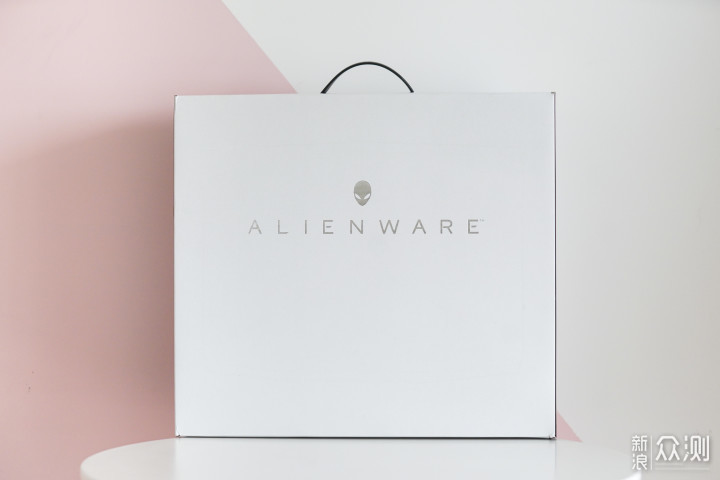 超详细Alienware外星人M15 测评，附电竞装备_新浪众测