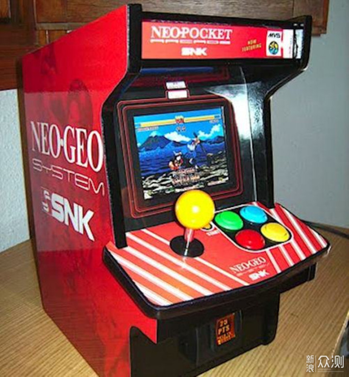 再续街机经典！SNK40周年游戏机 NEOGEO mini_新浪众测