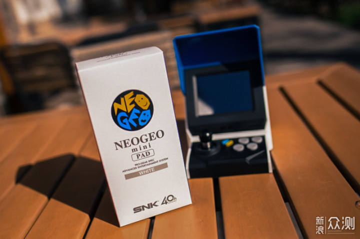 再续街机经典！SNK40周年游戏机 NEOGEO mini_新浪众测