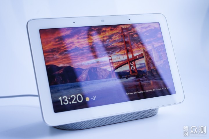 Google Home Hub_新浪众测