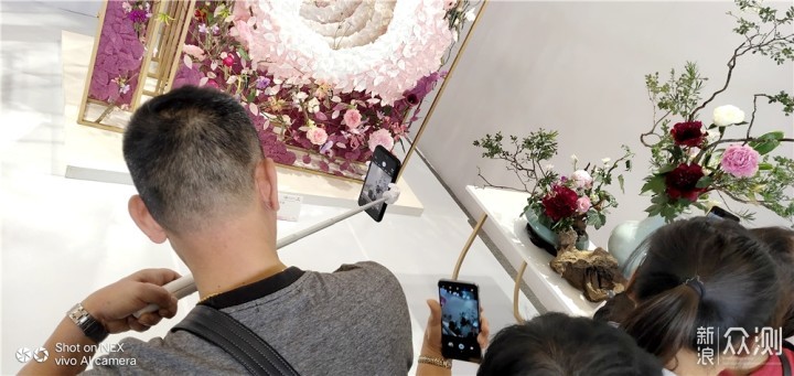 带着手机逛2018广州国际花卉艺术展_新浪众测