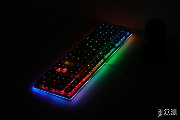 机械键盘的灯光还有这样的玩法 达尔优 EK925_新浪众测
