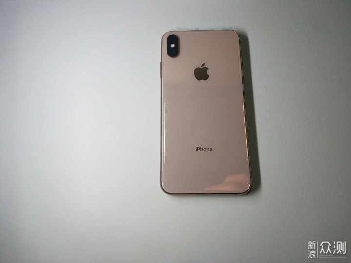 iPhoneXS Max到底能不能评为2018年“真香机”_新浪众测