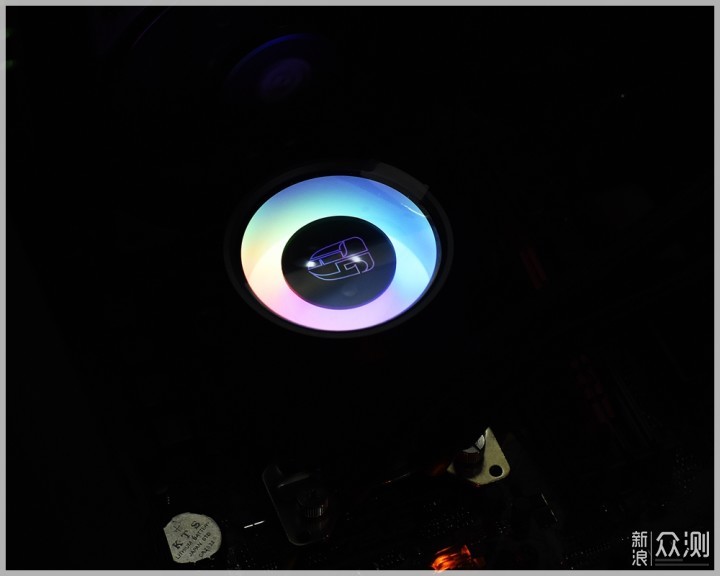 九州风神 堡垒CASTLE 240 RGB水冷散热器 开箱_新浪众测