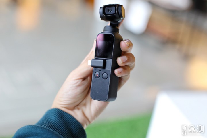 你也可以成为生活中的导演，大疆OSMO POCKET_新浪众测