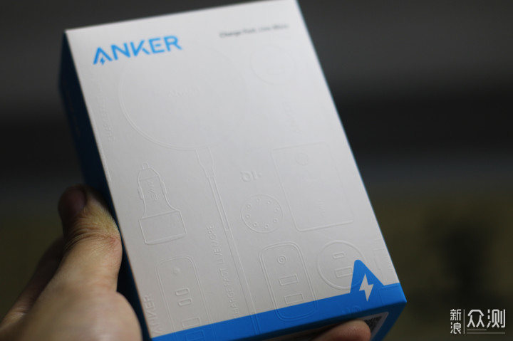 轻便实用出行神器——Anker超极充体验_新浪众测