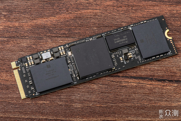 能给游戏提速的WD_BLACK SN750 NVMe SSD_新浪众测