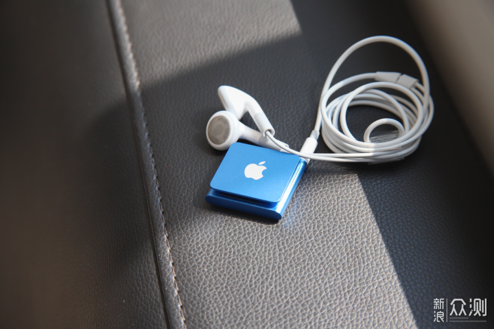 MP3时代落幕，你还记得追过的iPod shuffle4吗_新浪众测