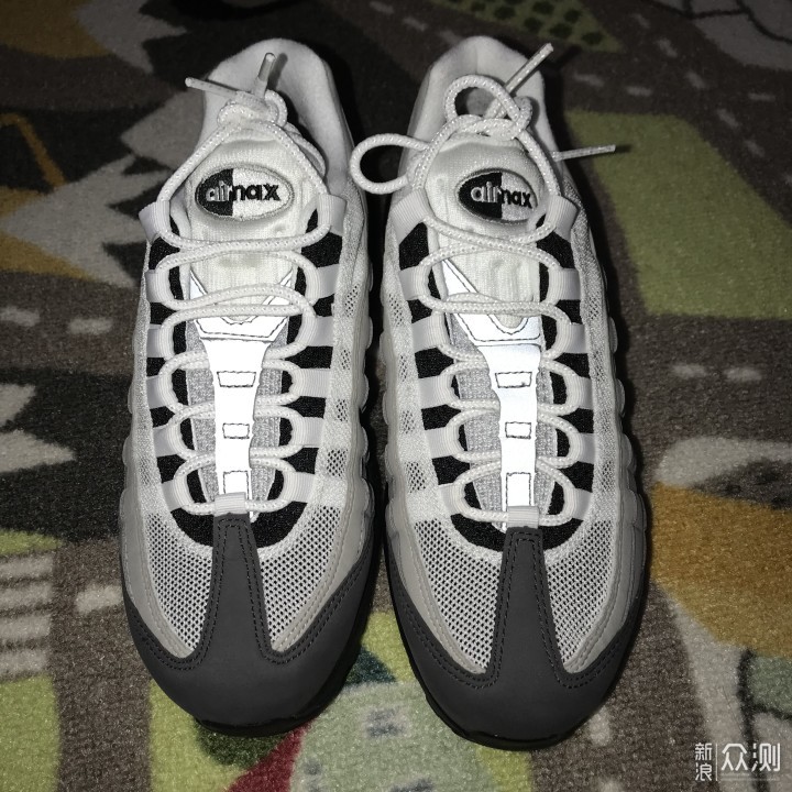 年末来晒发布24年的经典款nike air max 95 og