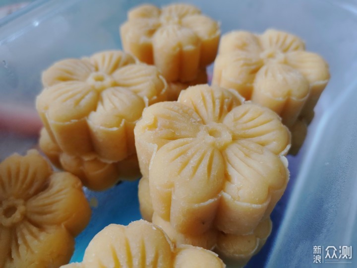 自制绿豆糕第一天泡豆第二天做糕